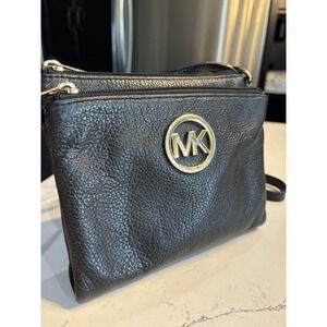 Michael Kors  Crossbody Black Pebbled‎ Leather FULTON Shoulder Bag
